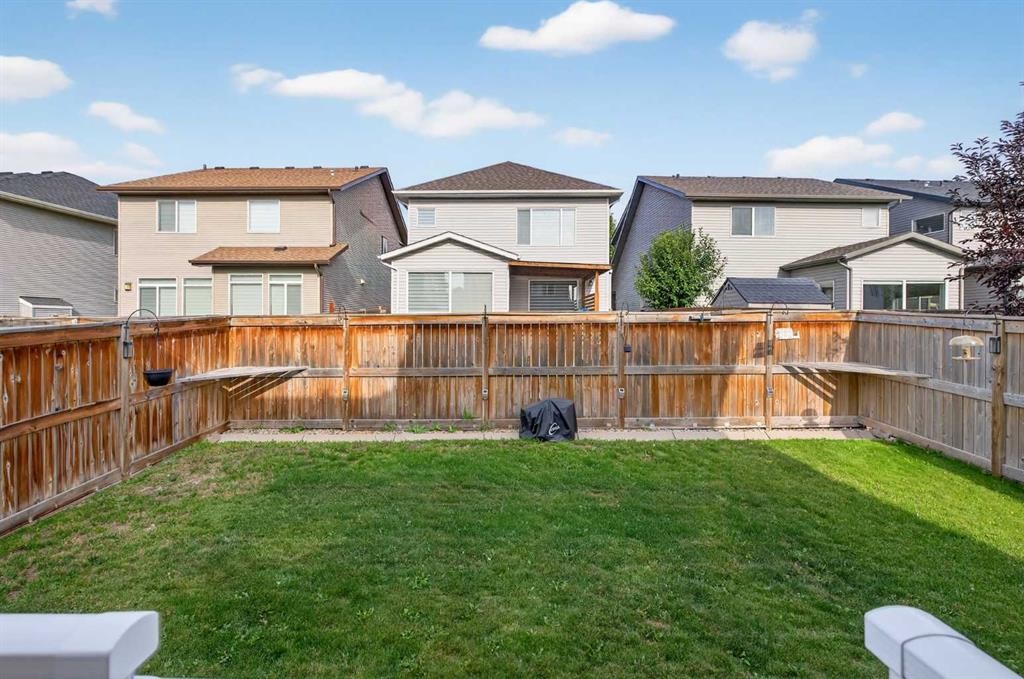 2075 Brightoncrest Common Se, Calgary, AB - Outdoor