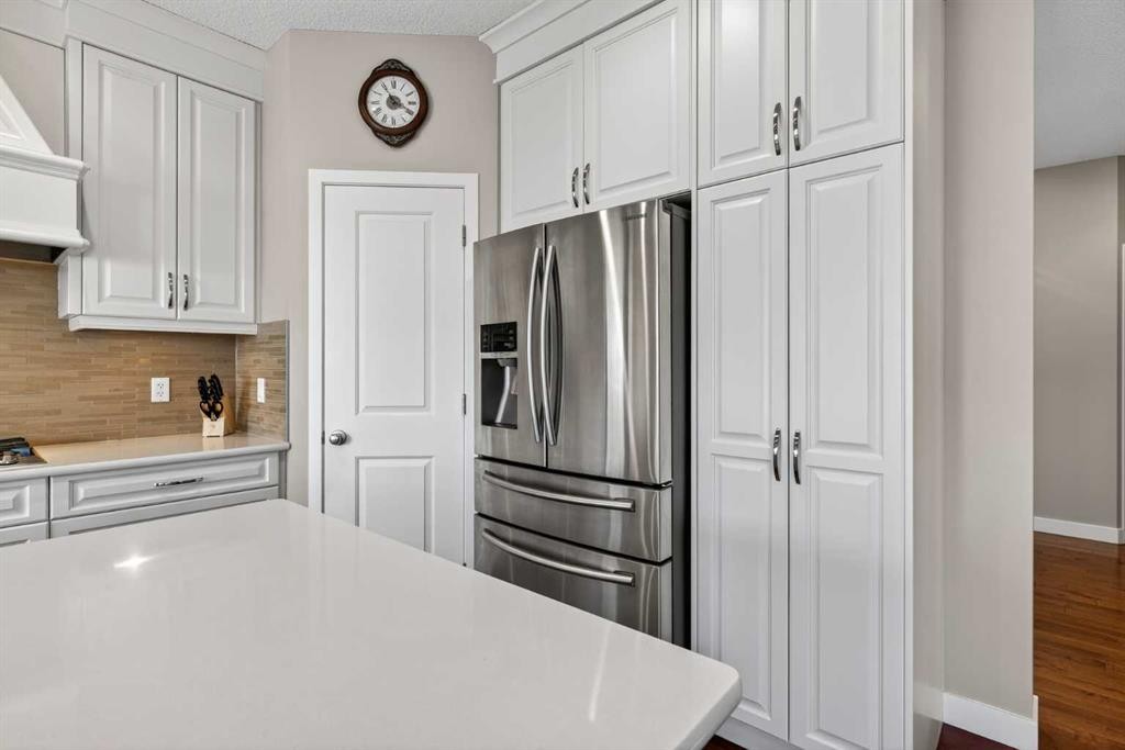 2075 Brightoncrest Common Se, Calgary, AB - Indoor Photo Showing Kitchen