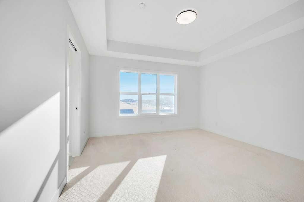 293 Dawson Way, Chestermere, AB - Indoor Photo Showing Other Room