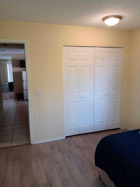 649 Pineland Road Ne, Calgary, AB - Indoor Photo Showing Other Room