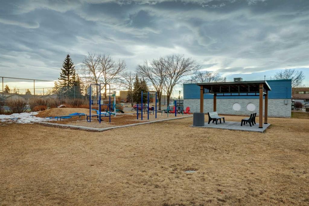 119 Whiteridge Place Ne, Calgary, AB - Outdoor