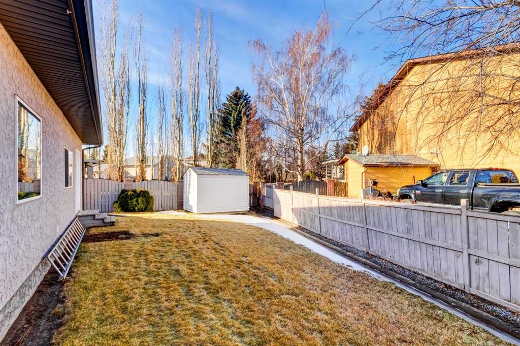 201 Aspen Way, Vulcan, AB - Outdoor