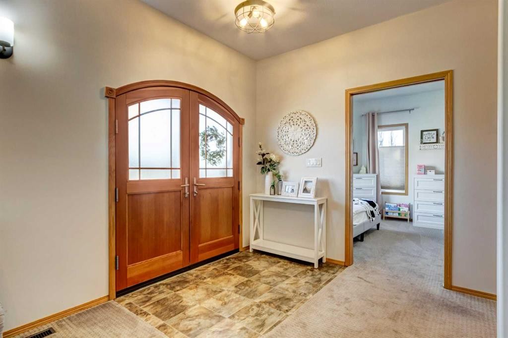 201 Aspen Way, Vulcan, AB - Indoor Photo Showing Other Room