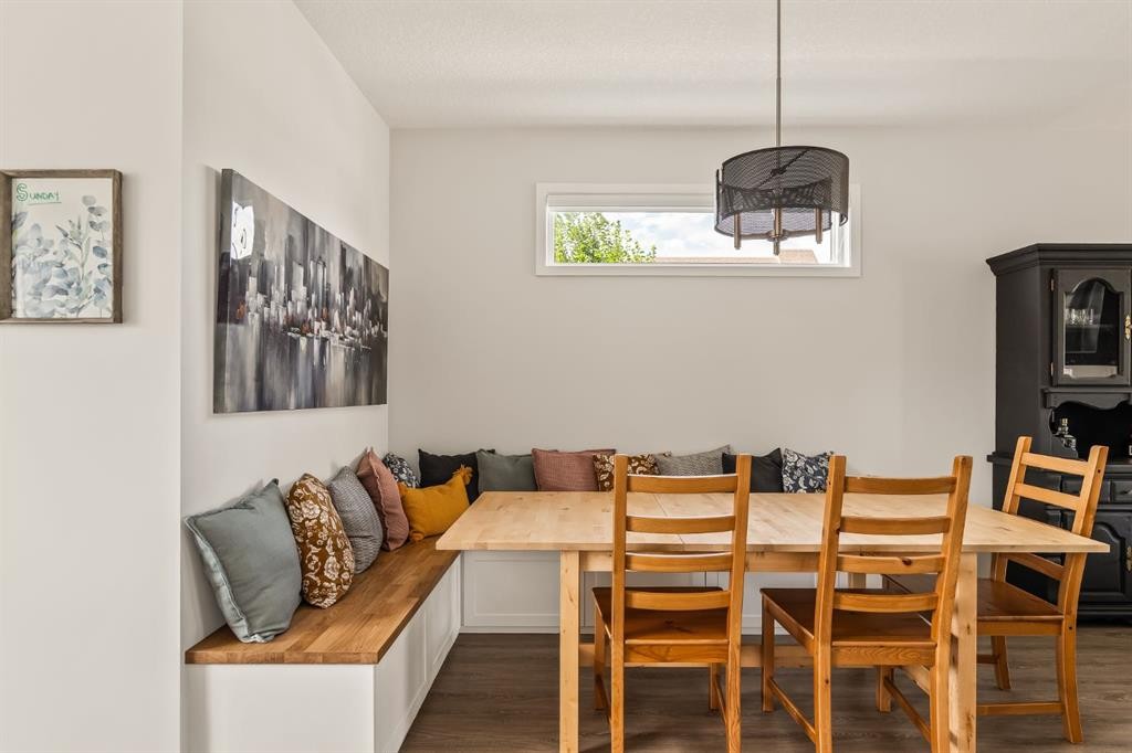 63 Seton Gardens Se, Calgary, AB - Indoor Photo Showing Dining Room
