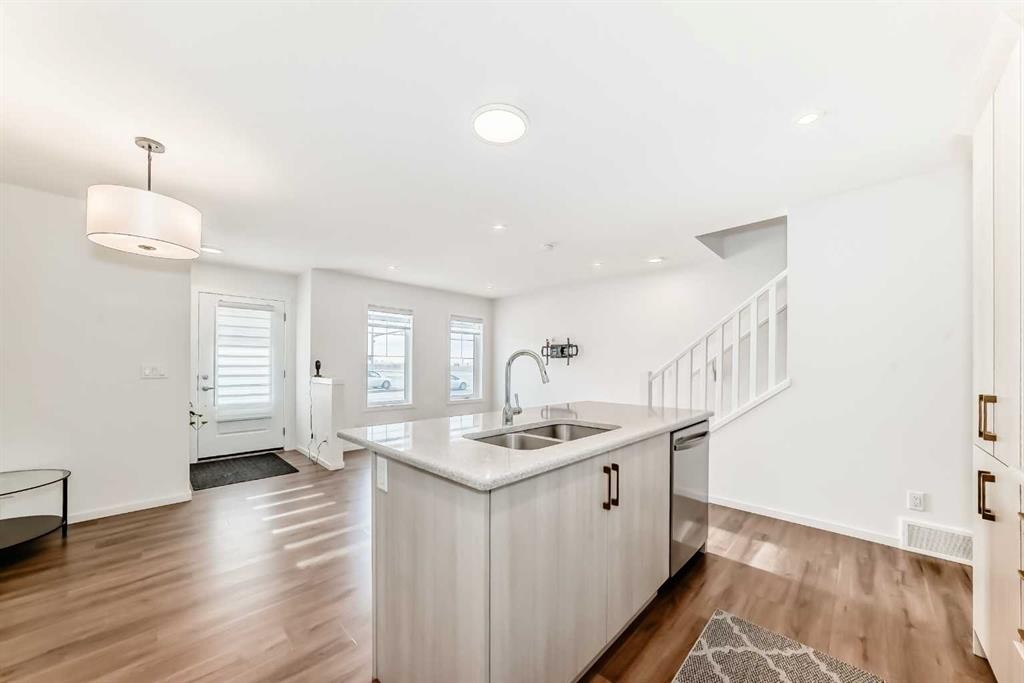 8 Cityscape Boulevard Ne, Calgary, AB