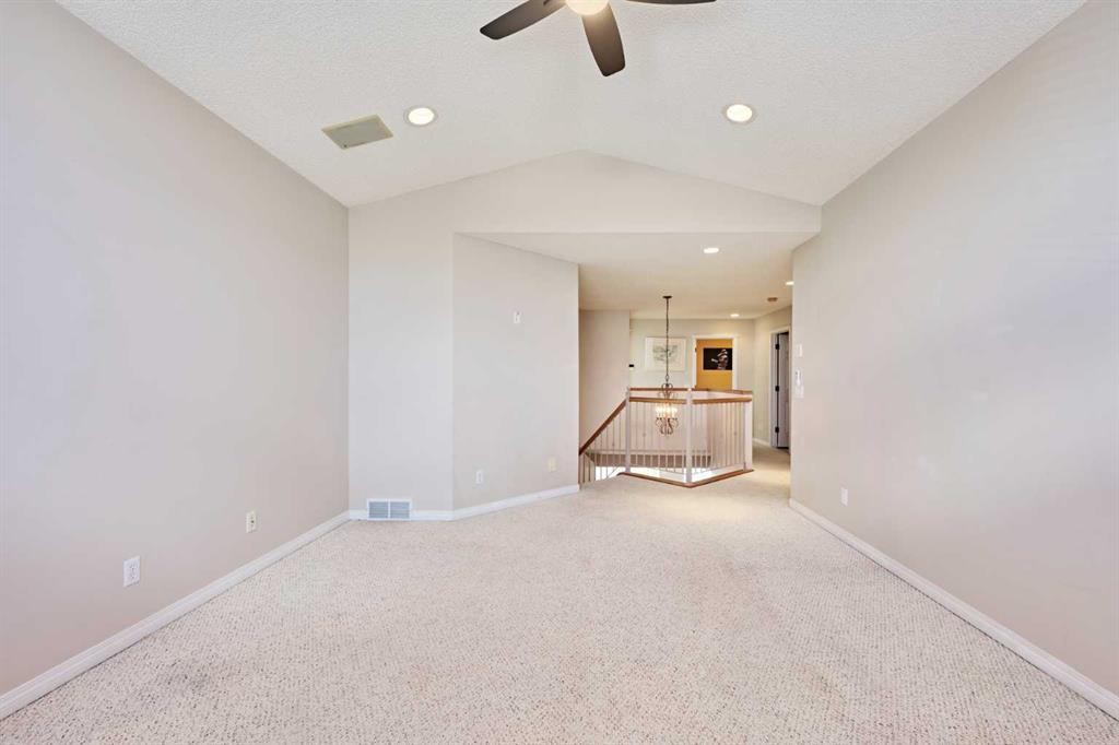 805 Panorama Hills Drive Nw, Calgary, AB - Indoor Photo Showing Other Room