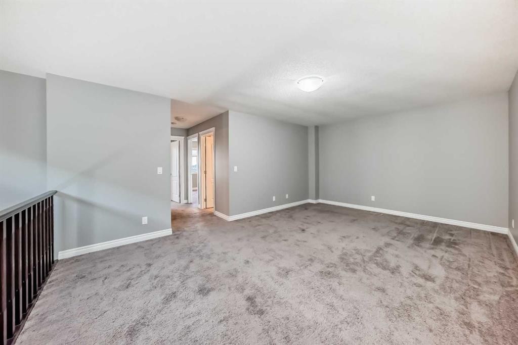 88 Nolanhurst Crescent Nw, Calgary, AB - Indoor Photo Showing Other Room