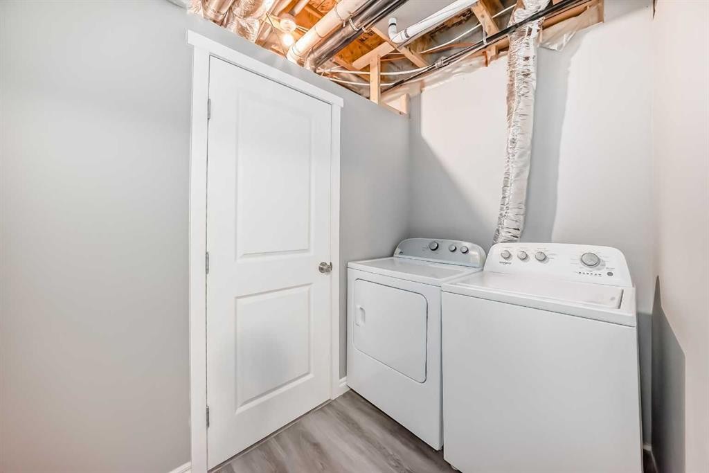 88 Nolanhurst Crescent Nw, Calgary, AB - Indoor Photo Showing Laundry Room