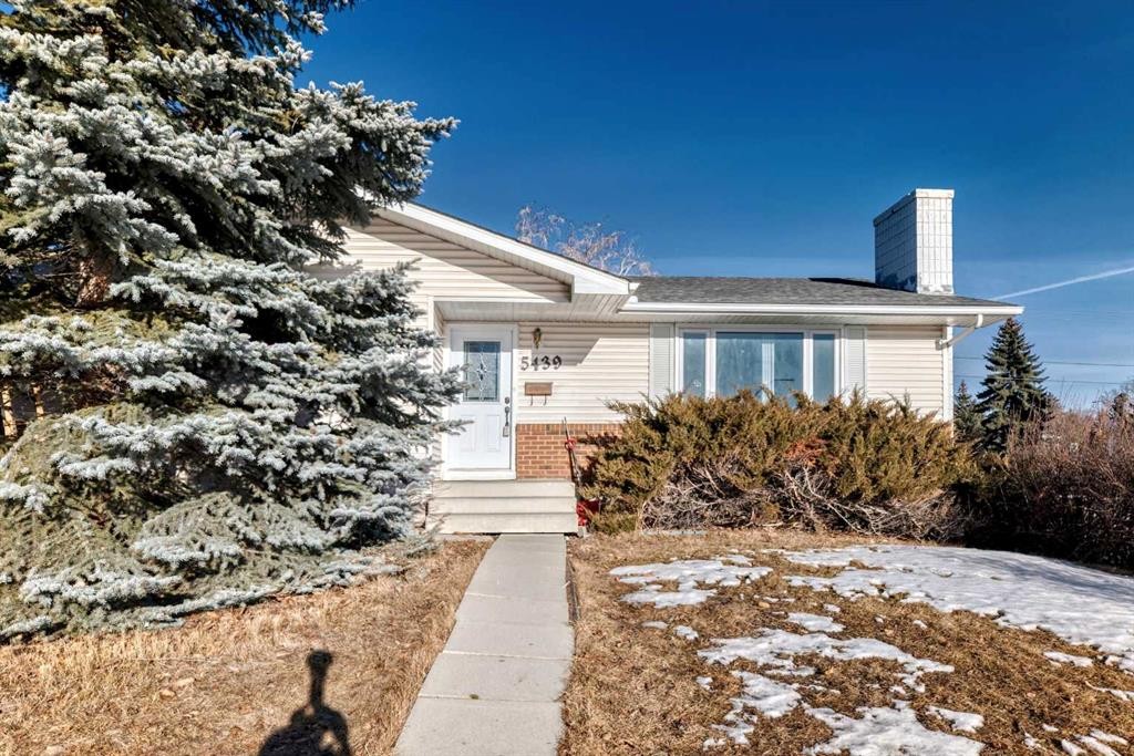 5439 Dalrymple Crescent Nw, Calgary, AB - Outdoor