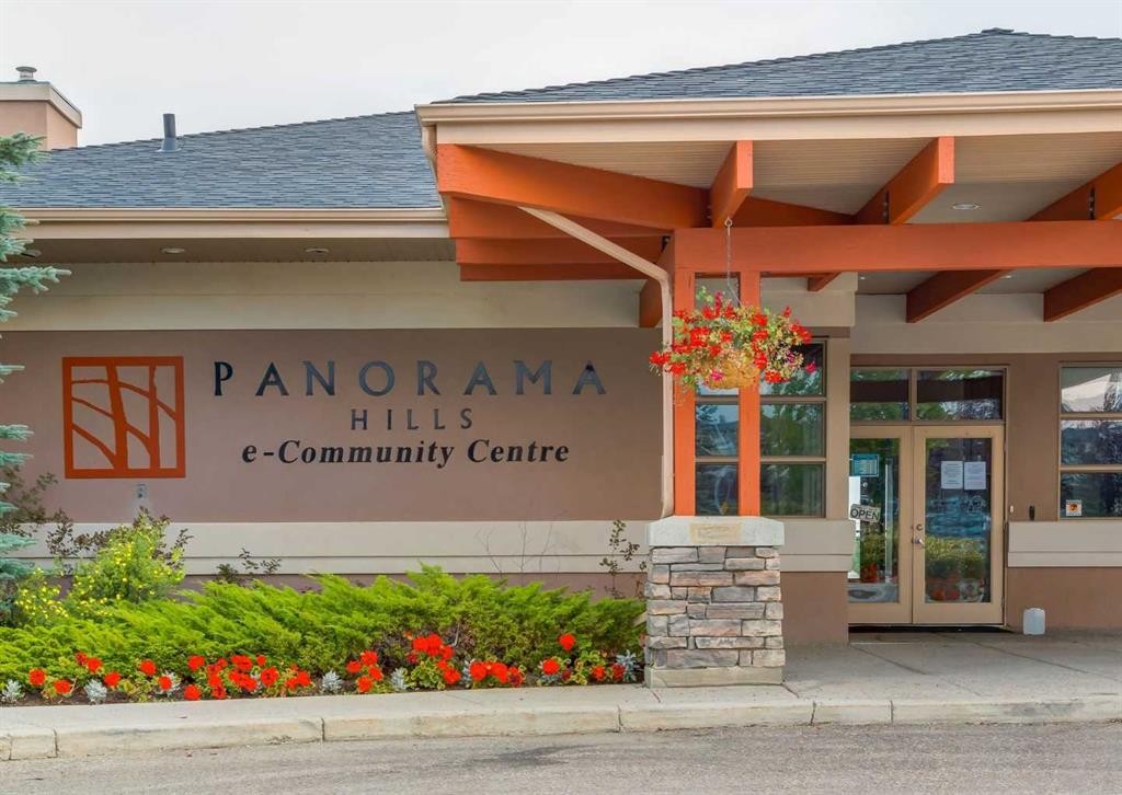 63 Panton Way Nw, Calgary, AB - Outdoor