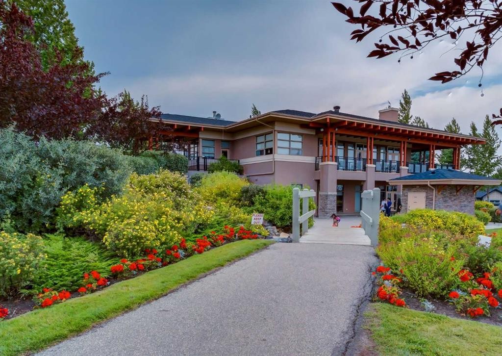 63 Panton Way Nw, Calgary, AB - Outdoor