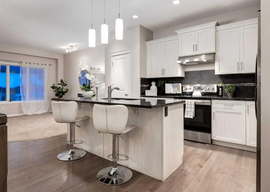 63 Panton Way Nw, Calgary, AB - Indoor Photo Showing Kitchen With Upgraded Kitchen