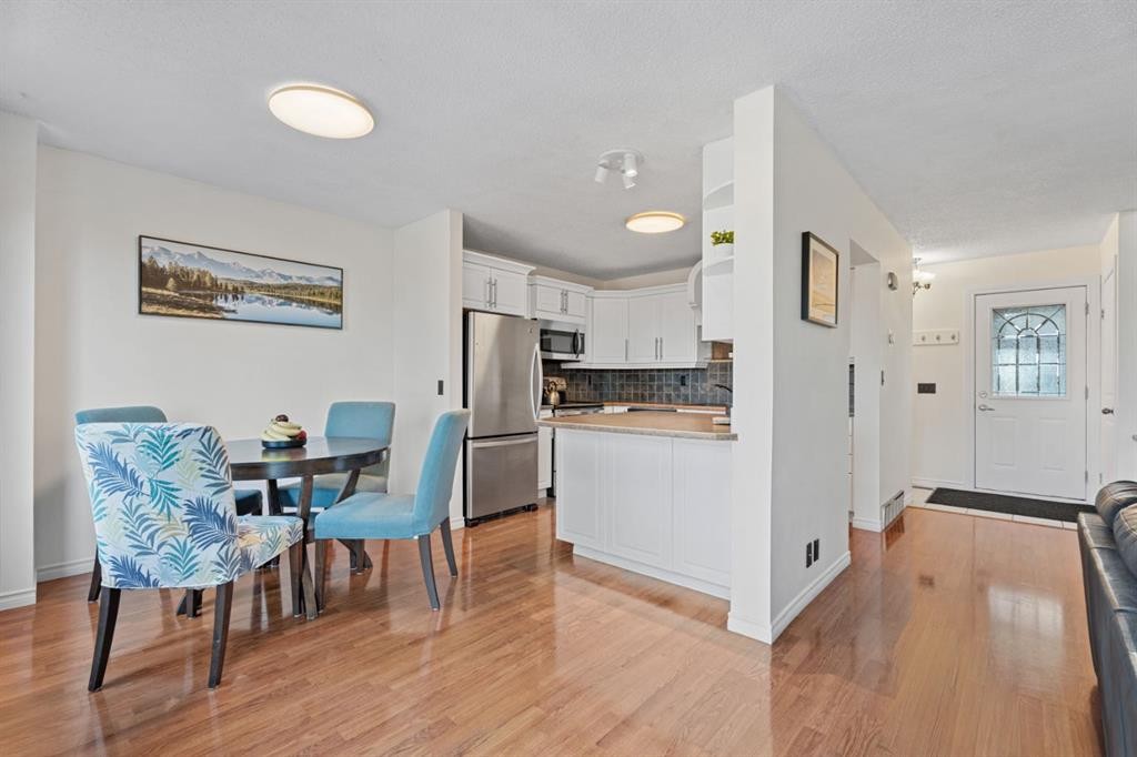 164 Beddington Circle Ne, Calgary, AB - Indoor