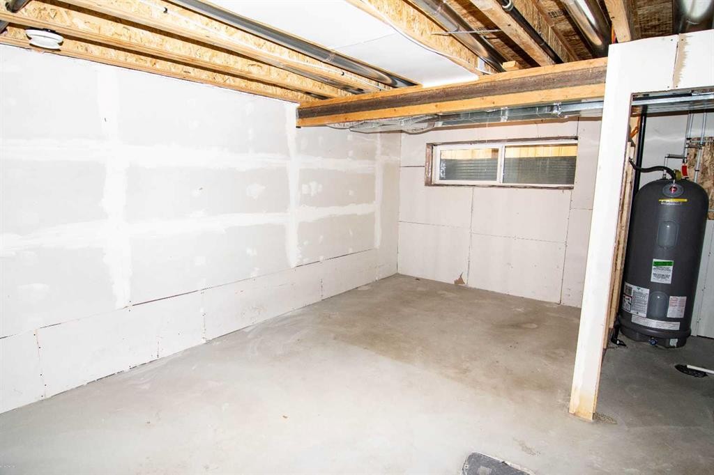 62 Walden Lane Se, Calgary, AB - Indoor Photo Showing Basement