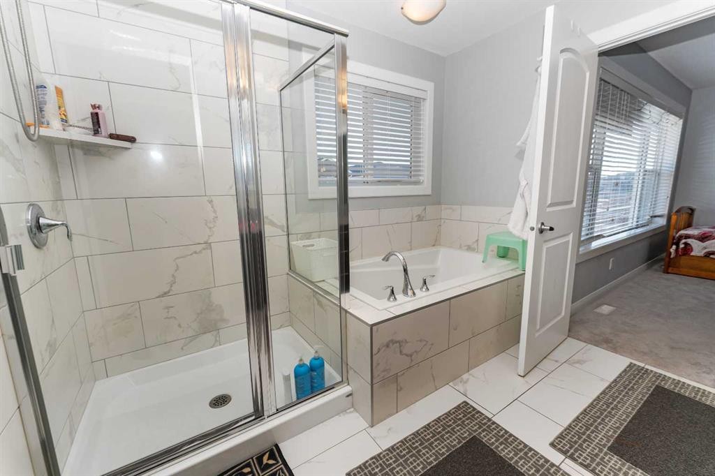 73 Redstone Link Ne, Calgary, AB - Indoor Photo Showing Bathroom