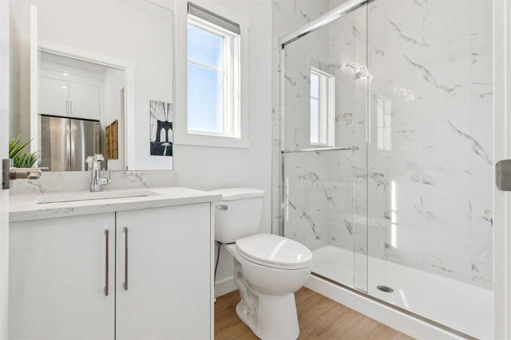 205-95 Saddlecrest Circle Ne, Calgary, AB - Indoor Photo Showing Bathroom