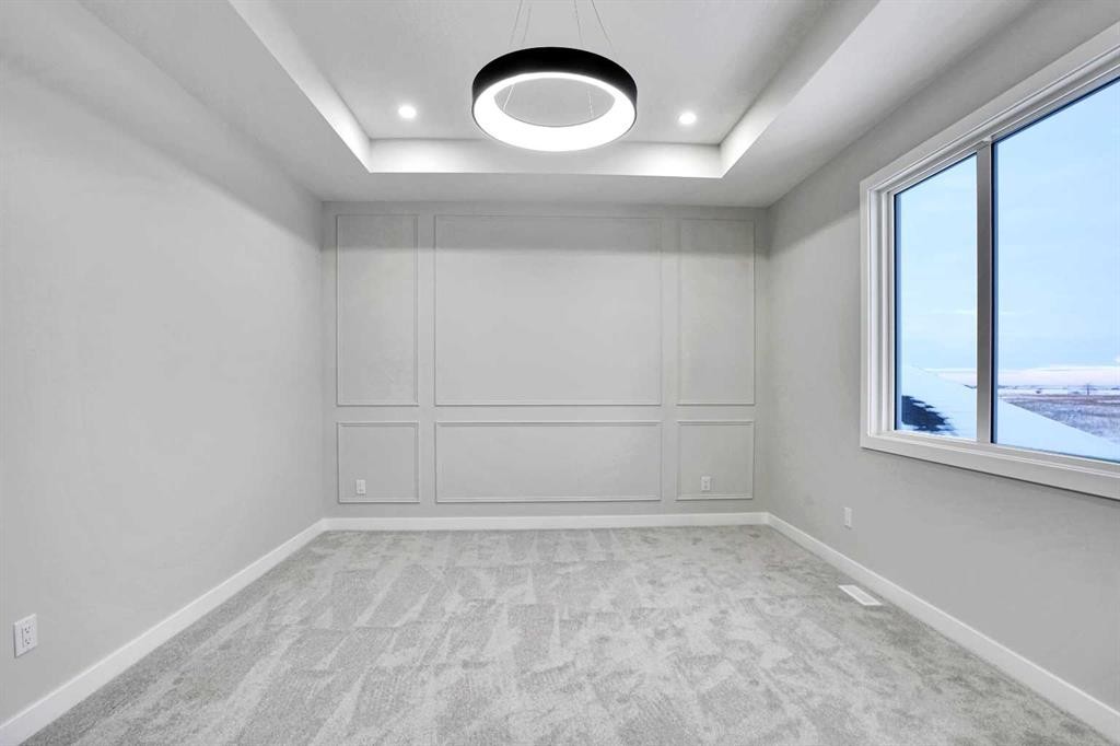 335 Muirfield Crescent, Lyalta, AB - Indoor Photo Showing Other Room