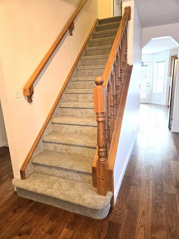 182 Coventry Close Ne, Calgary, AB - Indoor Photo Showing Other Room