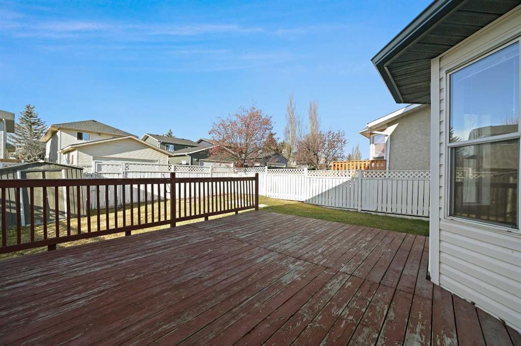 182 Coventry Close Ne, Calgary, AB - Outdoor With Deck Patio Veranda With Exterior