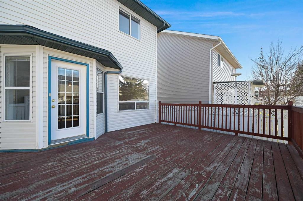 182 Coventry Close Ne, Calgary, AB - Outdoor With Deck Patio Veranda With Exterior
