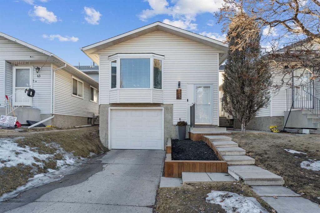 65 Tararidge Close Ne, Calgary, AB - Outdoor