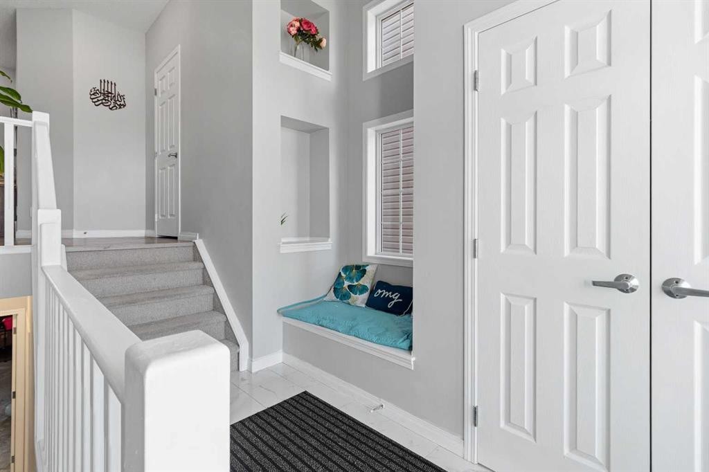 237 Windrow Crescent Sw, Airdrie, AB - Indoor Photo Showing Other Room