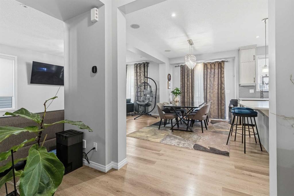 237 Windrow Crescent Sw, Airdrie, AB - Indoor Photo Showing Other Room