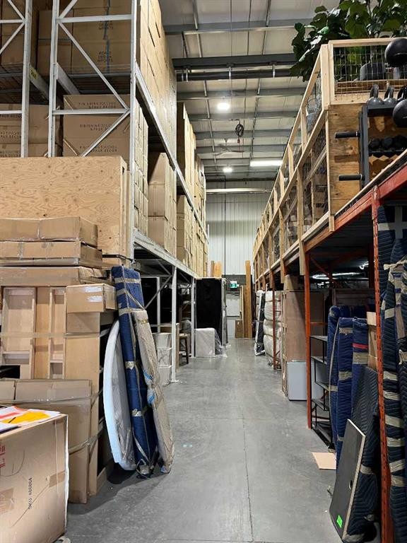 10900 46 Street Se, Calgary, AB