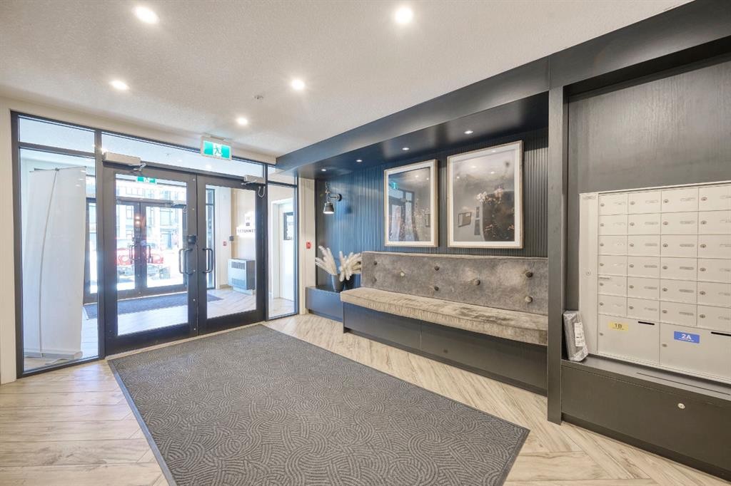 3409-200 Seton Circle Se, Calgary, AB - Indoor Photo Showing Other Room