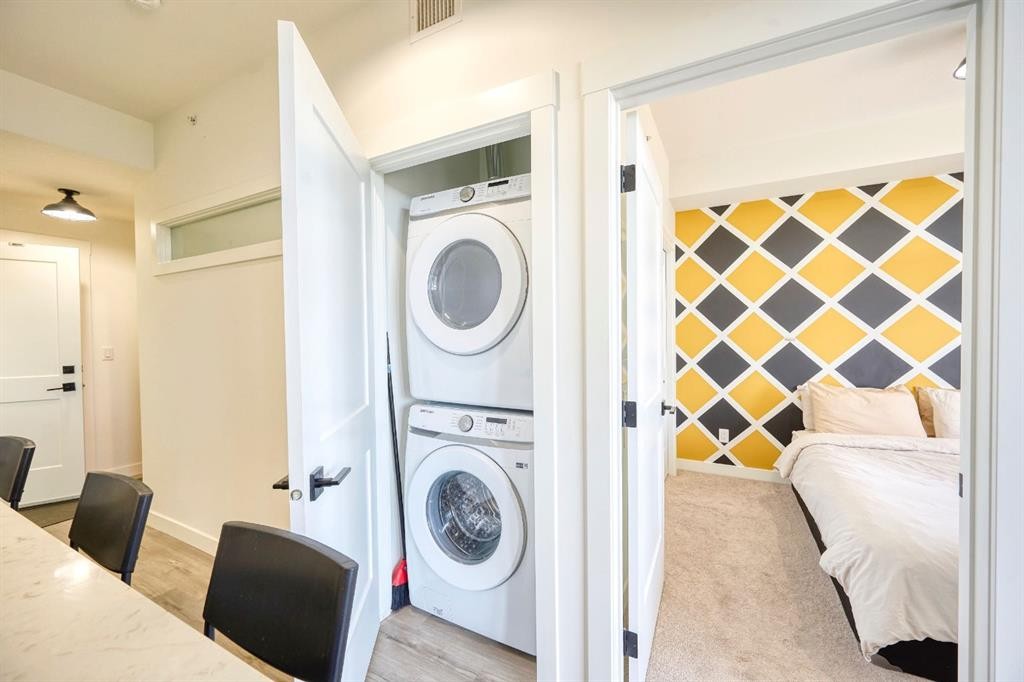 3409-200 Seton Circle Se, Calgary, AB - Indoor Photo Showing Laundry Room