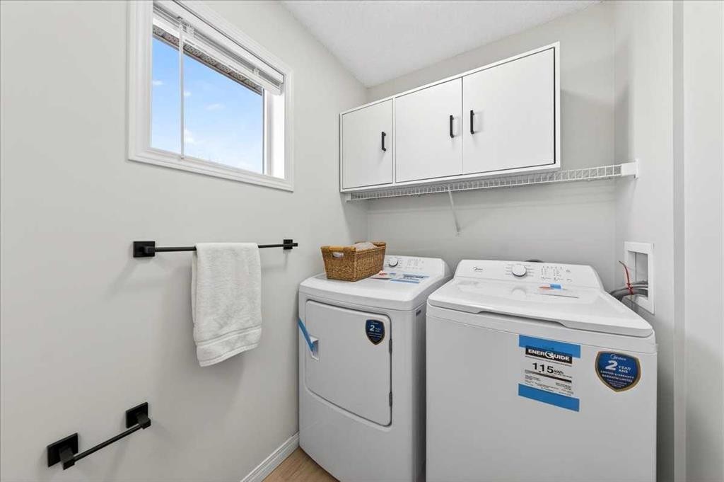 11 Copperfield Court Se, Calgary, AB - Indoor Photo Showing Laundry Room