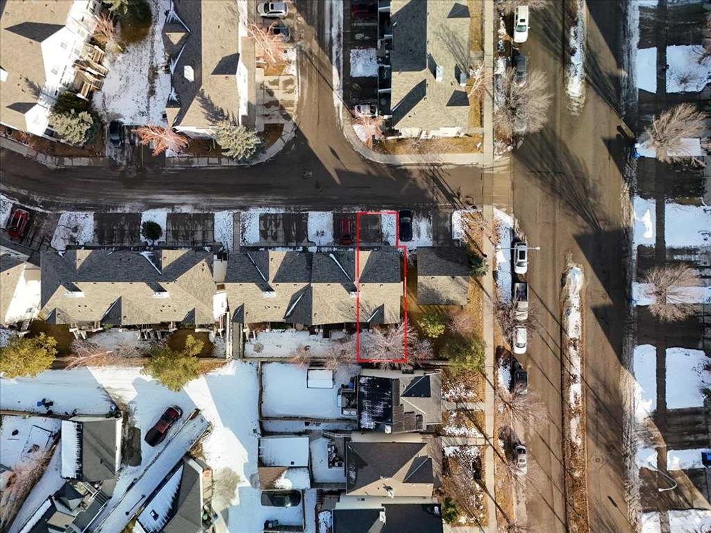 11 Copperfield Court Se, Calgary, AB -