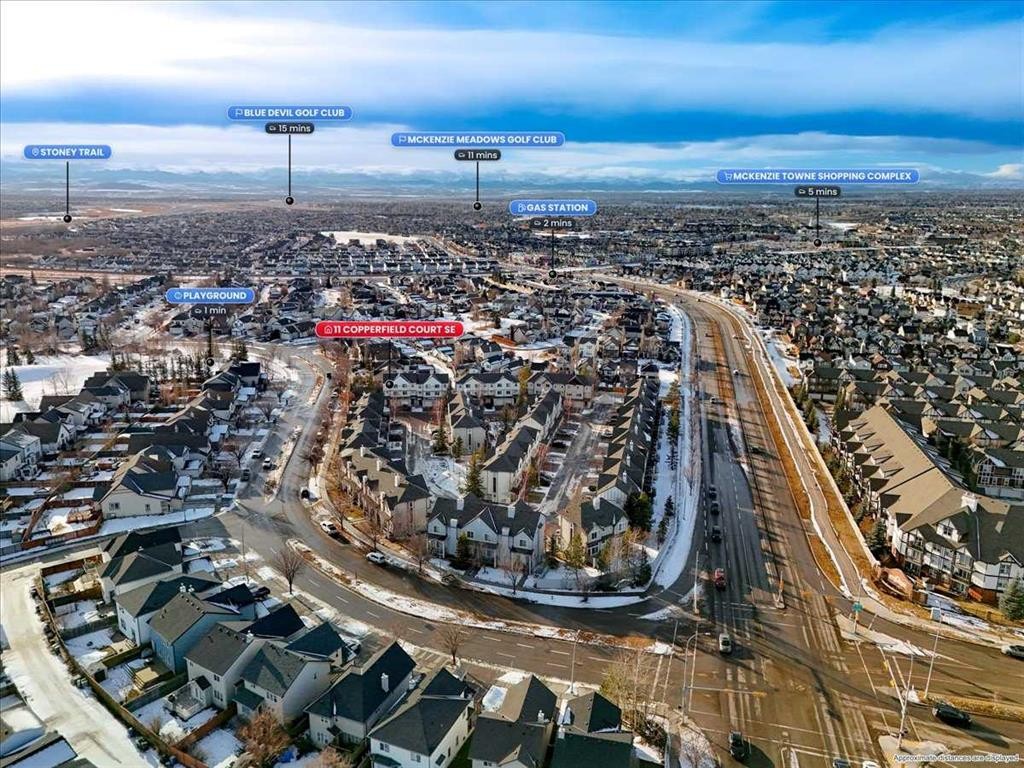 11 Copperfield Court Se, Calgary, AB - Outdoor With View