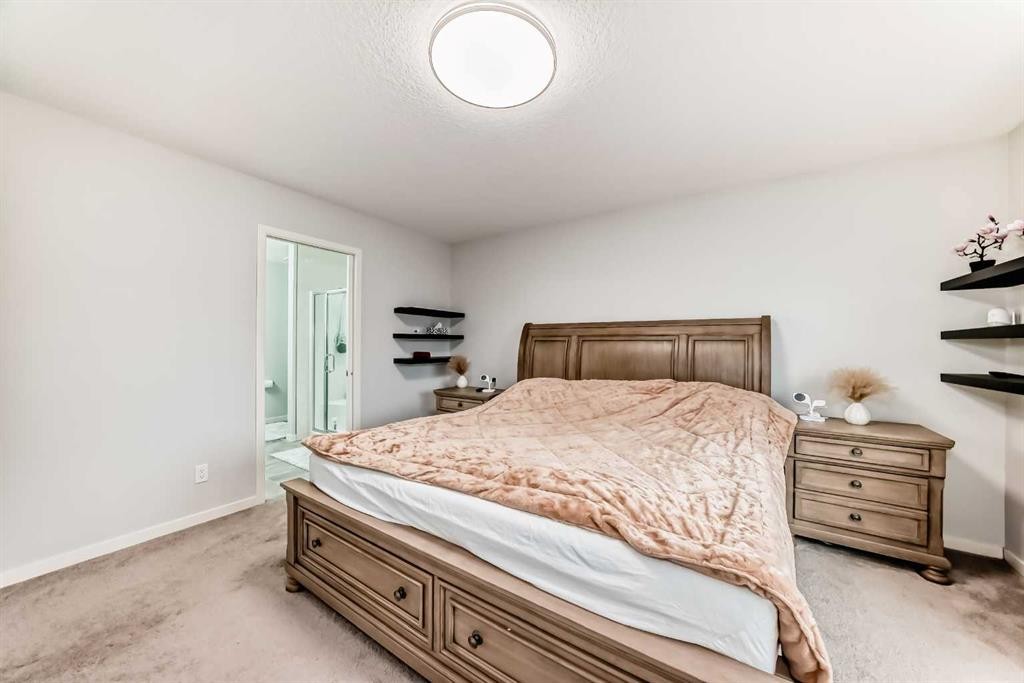 54 Seton Manor Se, Calgary, AB