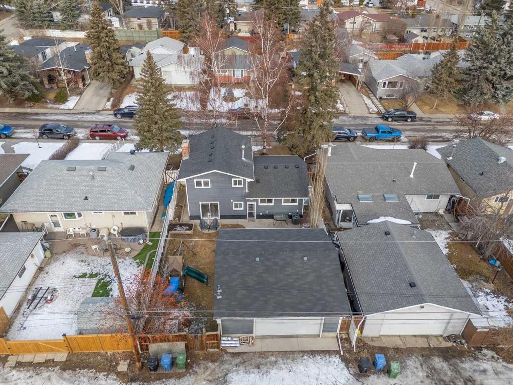 123 Sackville Drive Sw, Calgary, AB - Outdoor With View
