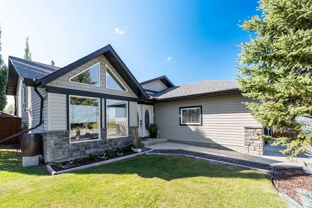 951 3Rd Street Sw, Diamond Valley, AB - Outdoor