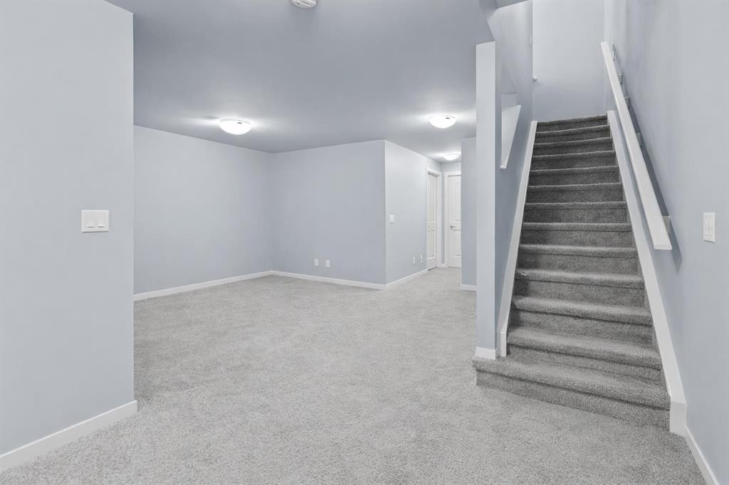 103 Masters Heights Se, Calgary, AB - Indoor Photo Showing Other Room