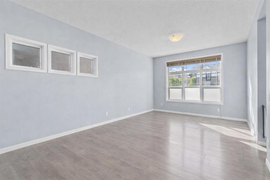 103 Masters Heights Se, Calgary, AB - Indoor Photo Showing Other Room