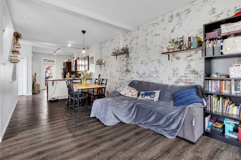 149 New Brighton Point Se, Calgary, AB - Indoor