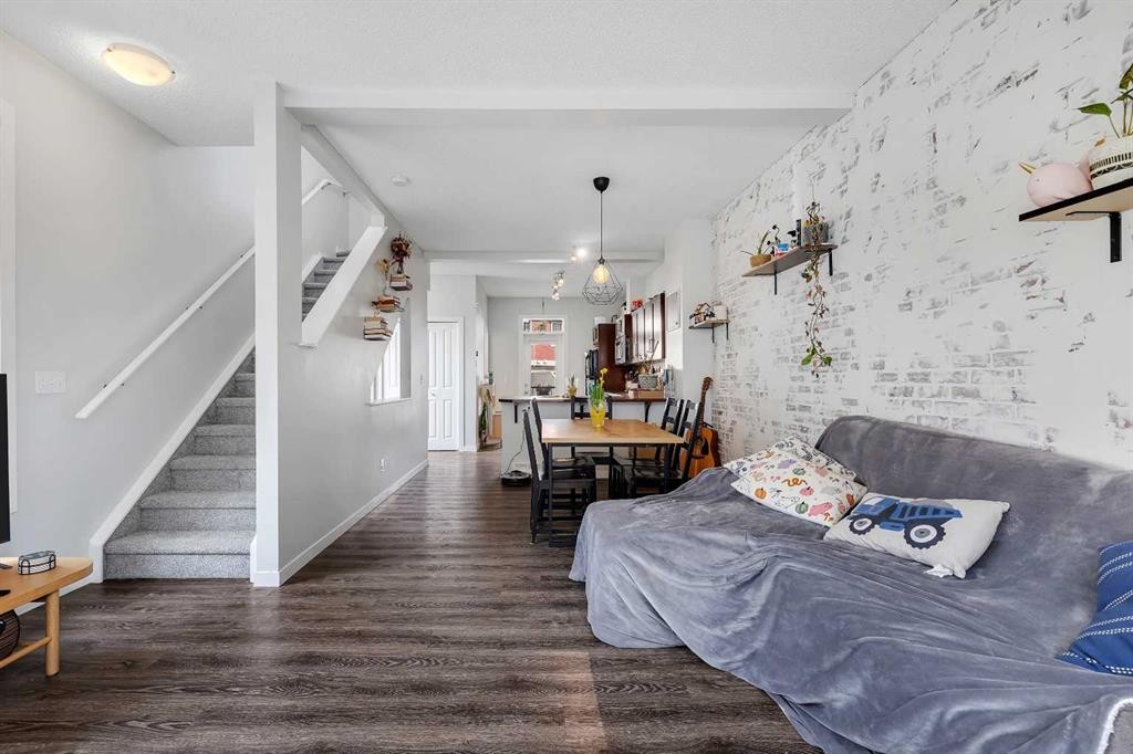 149 New Brighton Point Se, Calgary, AB - Indoor Photo Showing Bedroom