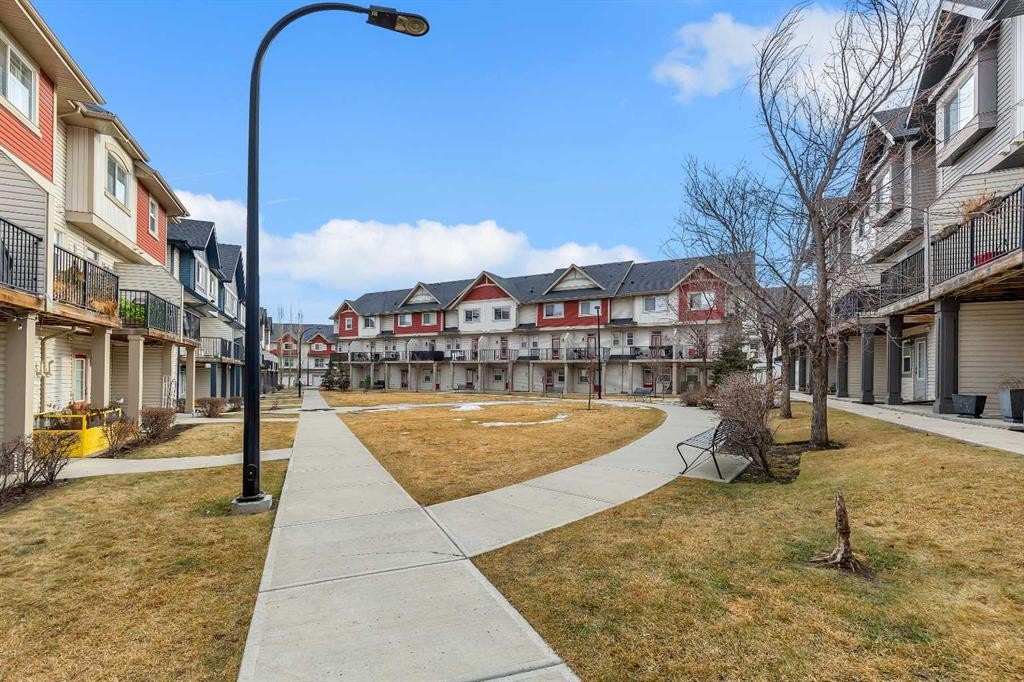 149 New Brighton Point Se, Calgary, AB - Outdoor