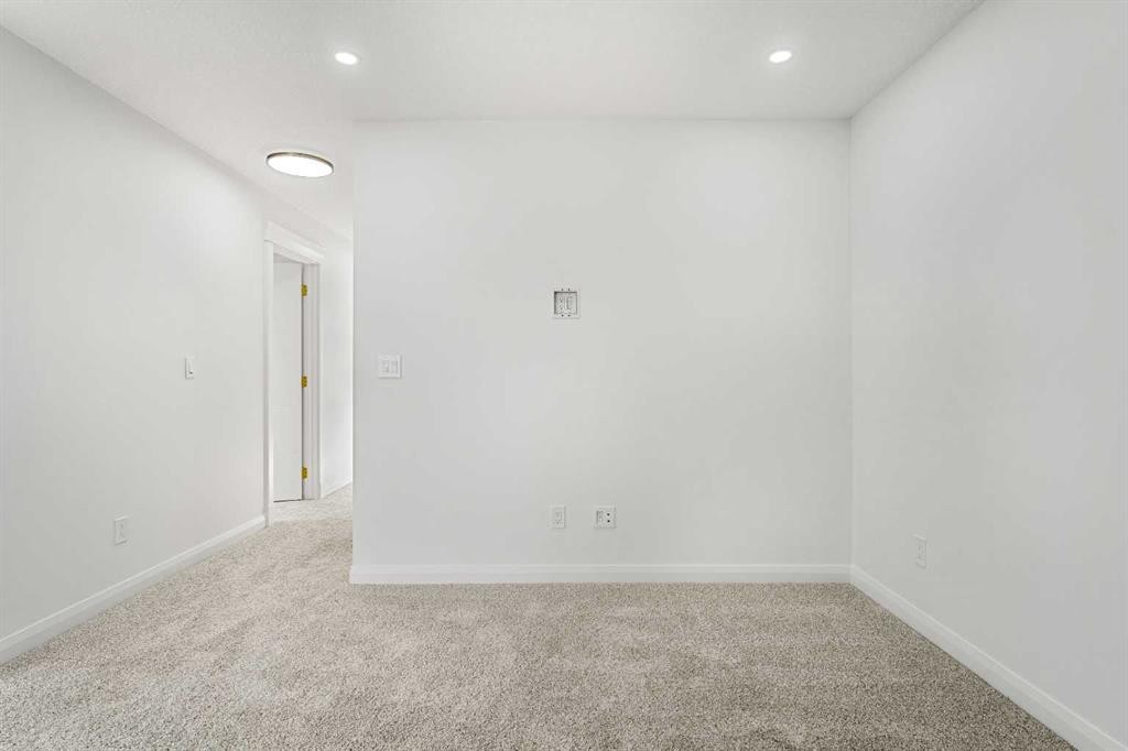 94 Cornerbrook Crescent Ne, Calgary, AB