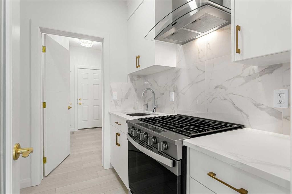 94 Cornerbrook Crescent Ne, Calgary, AB