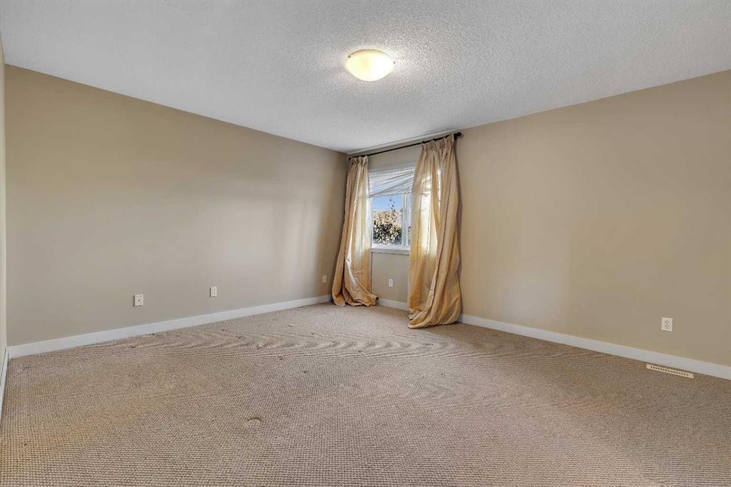 135 Panatella Close Nw, Calgary, AB - Indoor Photo Showing Other Room