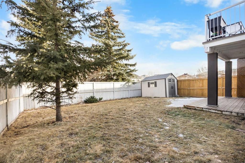 220 Edgeridge Gardens Nw, Calgary, AB - Outdoor