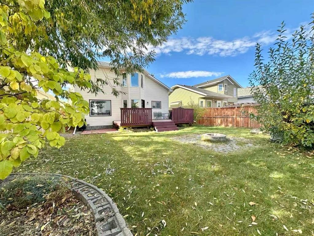 157 Riverview Park, Calgary, AB - Outdoor