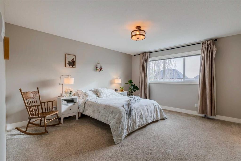 75 Masters Rise Se, Calgary, AB - Indoor Photo Showing Bedroom