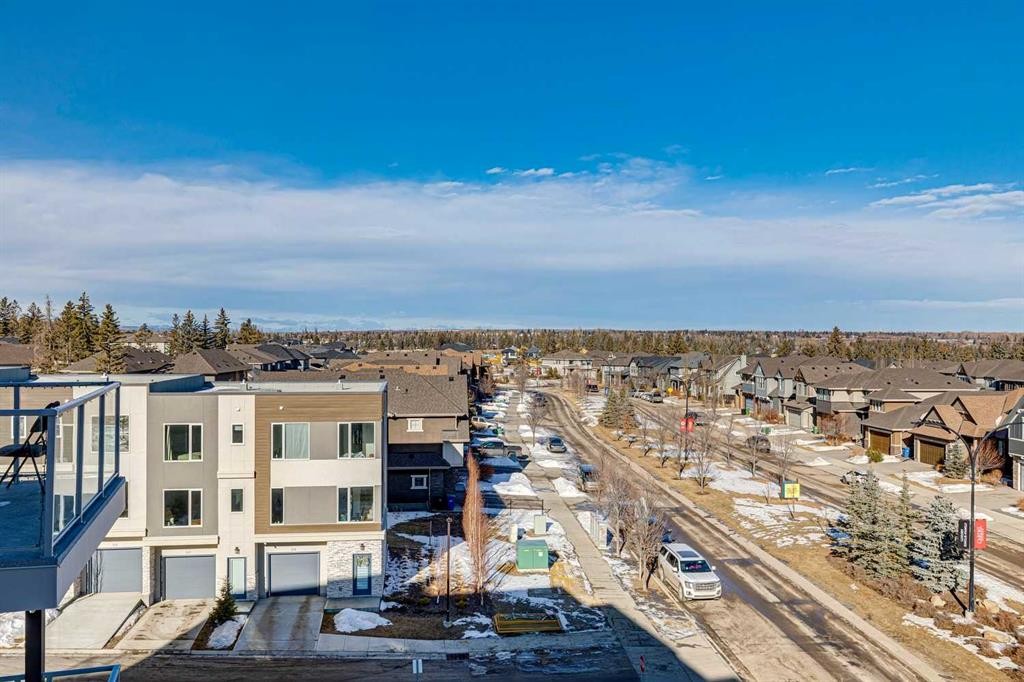408-660 Shawnee Square Sw, Calgary, AB - Outdoor With View