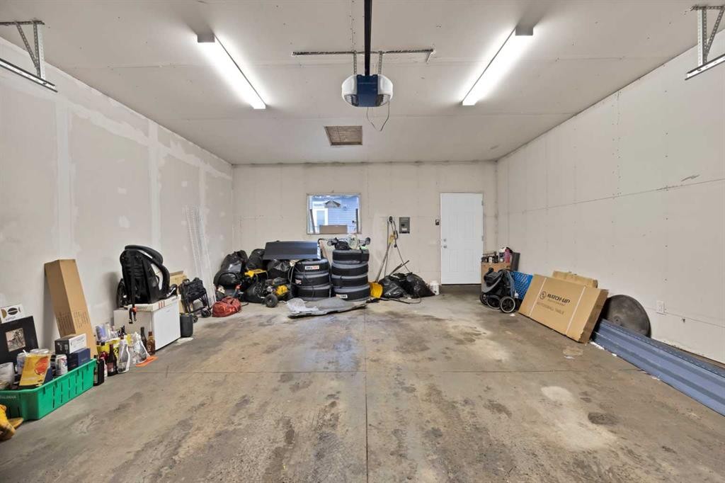 34 Cornerstone Road Ne, Calgary, AB - Indoor Photo Showing Garage