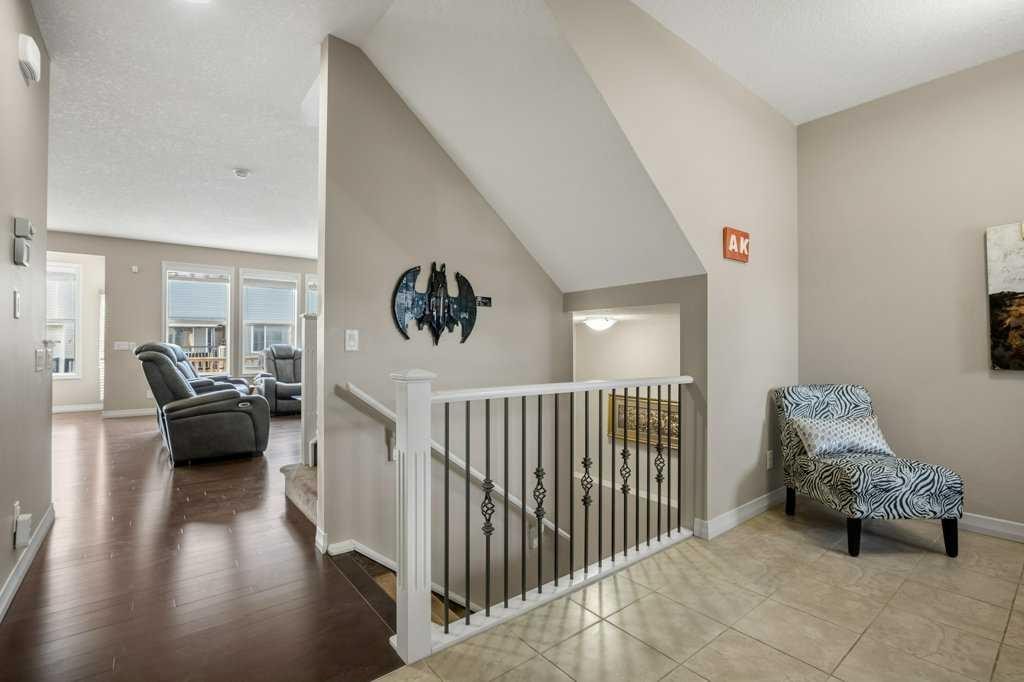 103 Panamount Common Nw, Calgary, AB - Indoor Photo Showing Other Room